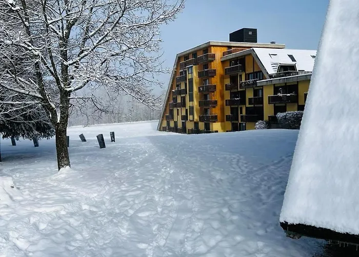 - Station - 4p Apartment *